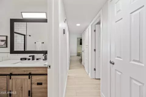 Entry Way - 2452 Elm St, Phoenix, AZ 85016 photo 3 of 5