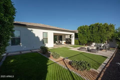 Exterior - 6525 E Libby St, Phoenix, AZ 85054 photo 3 of 6