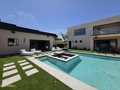 Exterior - 4332 E Vermont Ave, Phoenix, AZ 85018 photo 9 of 14