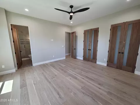 Bedroom - 4332 E Vermont Ave, Phoenix, AZ 85018 photo 7 of 10