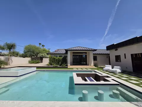 Exterior - 4332 E Vermont Ave, Phoenix, AZ 85018 photo 8 of 14