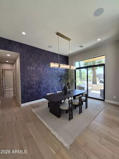 Dining - 4332 E Vermont Ave, Phoenix, AZ 85018 photo 1 of 3