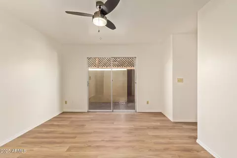 Living - 1274 E Avenida Hermosa --, Phoenix, AZ 85014 photo 9 of 9