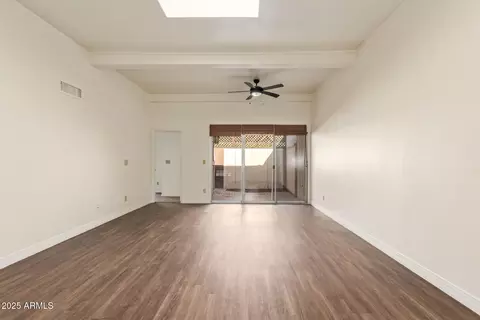 Living - 1274 E Avenida Hermosa --, Phoenix, AZ 85014 photo 3 of 9