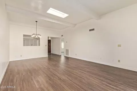 Living - 1274 E Avenida Hermosa --, Phoenix, AZ 85014 photo 7 of 9