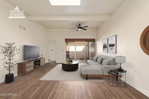 Living - 1274 E Avenida Hermosa --, Phoenix, AZ 85014 photo 4 of 9