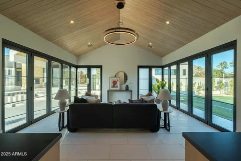 Other - 4729 E Arcadia Ln, Phoenix, AZ 85018 photo 10 of 17