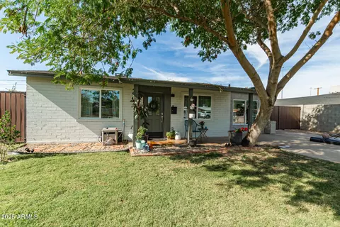 6728 N 24th Dr, Phoenix, AZ 85015