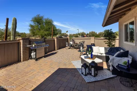 1065 N 86th Pl, Scottsdale, AZ 85257