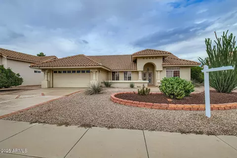13830 W Sky Hawk Dr, Sun City West, AZ 85375