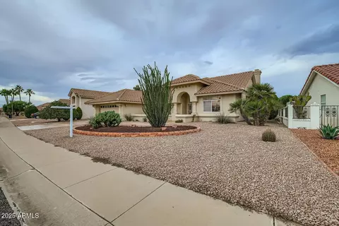 13830 W Sky Hawk Dr, Sun City West, AZ 85375