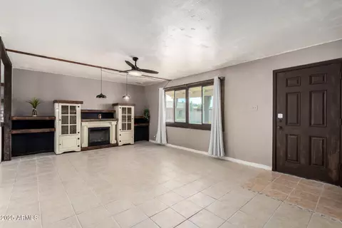 13842 N 48th Ave, Glendale, AZ 85306