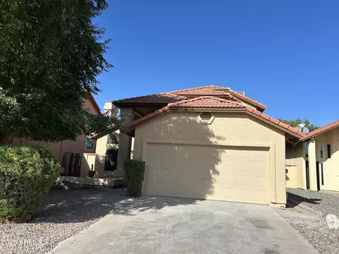 966 E Rockwell Dr, Chandler, AZ 85225