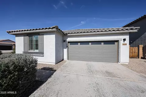 14364 W Desert Hollow Dr, Surprise, AZ 85387