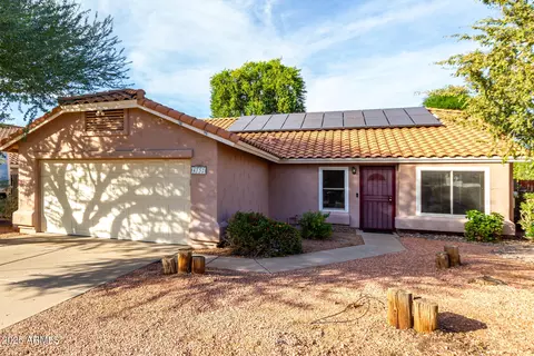 4752 Encanto St, Mesa, AZ 85205