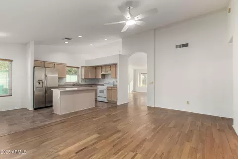 Living - 4752 Encanto St, Mesa, AZ 85205 photo 3 of 4