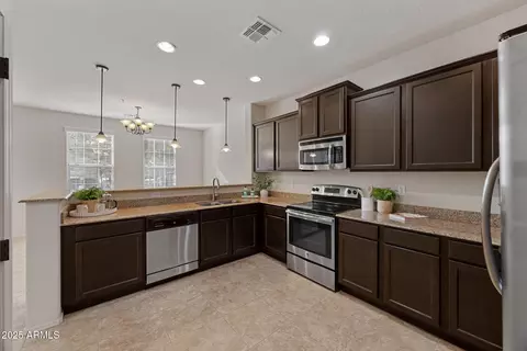 4707 E Thunderheart Trl #103, Gilbert, AZ 85297 photo 11