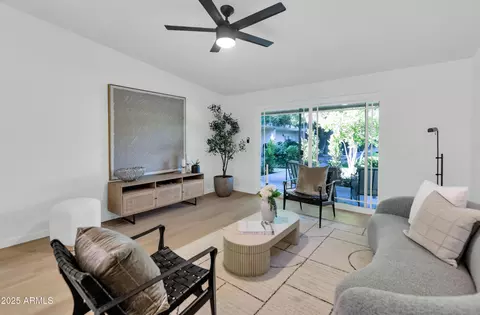 3505 E Campbell Ave #7, Phoenix, AZ 85018