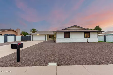 3810 W Yucca St, Phoenix, AZ 85029