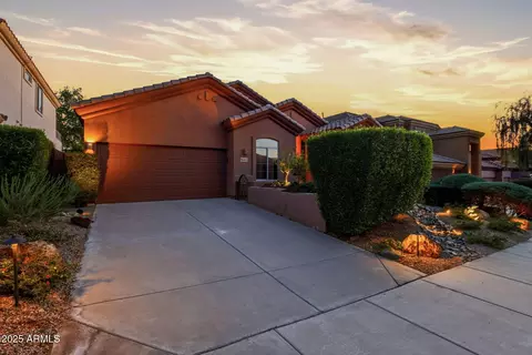10453 E Acoma Dr, Scottsdale, AZ 85255