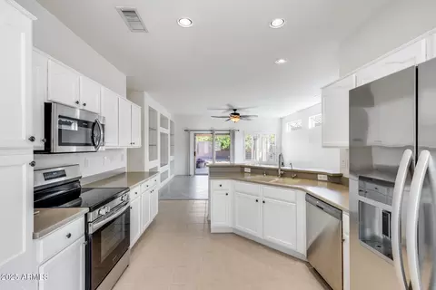 16178 W Montoya Dr, Surprise, AZ 85374
