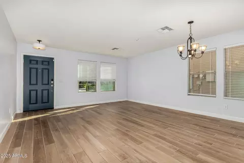 Living - 1822 E Patrick Ln, Phoenix, AZ 85024 photo 1 of 7