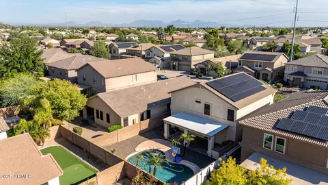 View/Area - 1822 E Patrick Ln, Phoenix, AZ 85024 photo 3 of 5