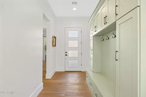 Entry Way - 4145 E Campbell Ave, Phoenix, AZ 85018 photo 1 of 1