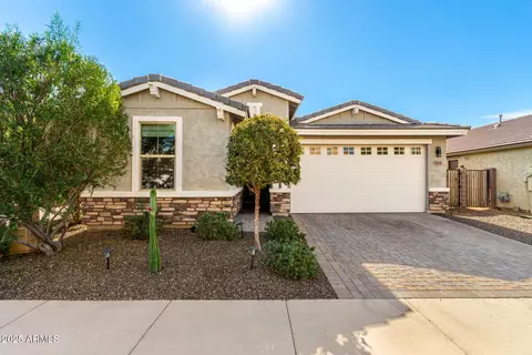 549 E Balao Dr, Phoenix, AZ 85085
