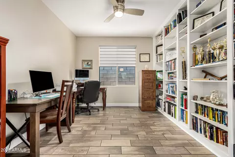 549 E Balao Dr, Phoenix, AZ 85085 photo 28