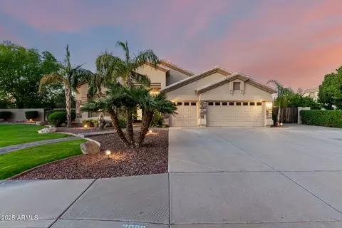 Exterior - 2090 E Finley St, Gilbert, AZ 85296 photo 5 of 19