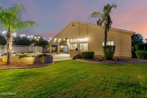 Exterior - 2090 E Finley St, Gilbert, AZ 85296 photo 13 of 19