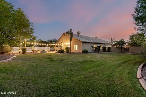 Exterior - 2090 E Finley St, Gilbert, AZ 85296 photo 12 of 19