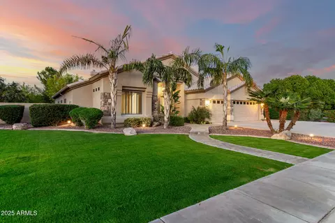 2090 E Finley St, Gilbert, AZ 85296