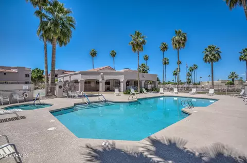 9151 W Greenway Rd #113, Peoria, AZ 85381