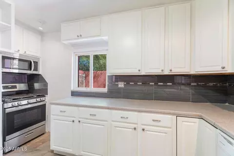 Kitchen - 2741 E Brill St, Phoenix, AZ 85008 photo 2 of 3