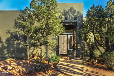 806 W Chapel Rd, Sedona, AZ 86336
