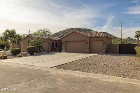 32164 N Sunflower Trl, San Tan Valley, AZ 85143