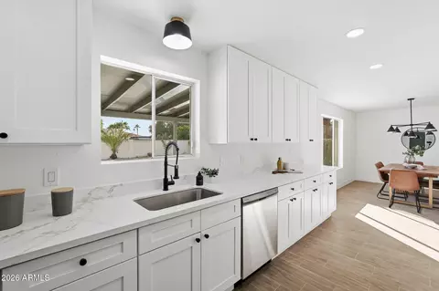 403 W Gail Dr, Chandler, AZ 85225