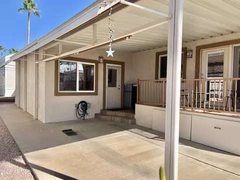 386 Gypsum Dr, Apache Junction, AZ 85119 photo 4