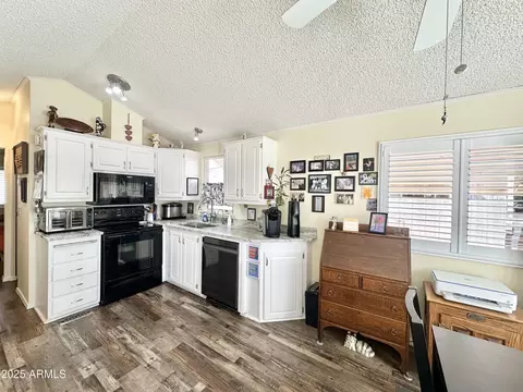 386 Gypsum Dr, Apache Junction, AZ 85119 photo 37