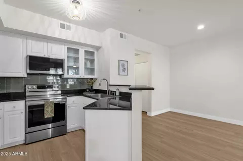 3633 N 3rd Ave #1059, Phoenix, AZ 85013 photo 16