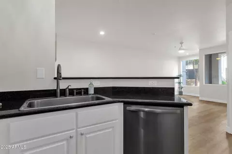 3633 N 3rd Ave #1059, Phoenix, AZ 85013 photo 17