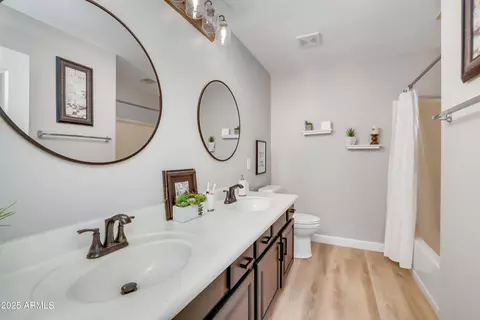 Bath - 3468 E Fairview St, Gilbert, AZ 85295 photo 4 of 5
