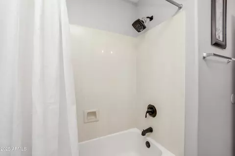 Bath - 3468 E Fairview St, Gilbert, AZ 85295 photo 5 of 5