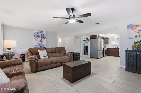 Living - 829 E 9th Pl, Mesa, AZ 85203 photo 1 of 1