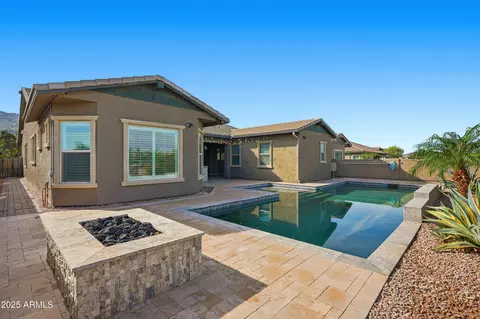 Exterior - 1432 E Pedro Rd, Phoenix, AZ 85042 photo 2 of 8