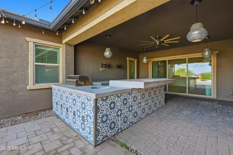 Exterior - 1432 E Pedro Rd, Phoenix, AZ 85042 photo 1 of 8