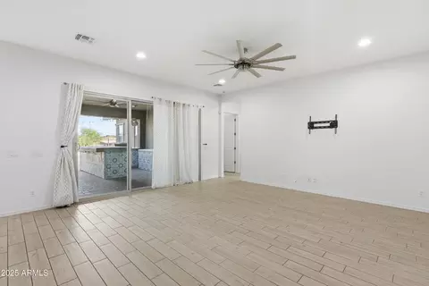 Living - 1432 E Pedro Rd, Phoenix, AZ 85042 photo 3 of 4