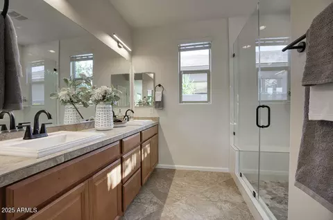 Bath - 3507 E Alfalfa Dr, Gilbert, AZ 85298 photo 2 of 4